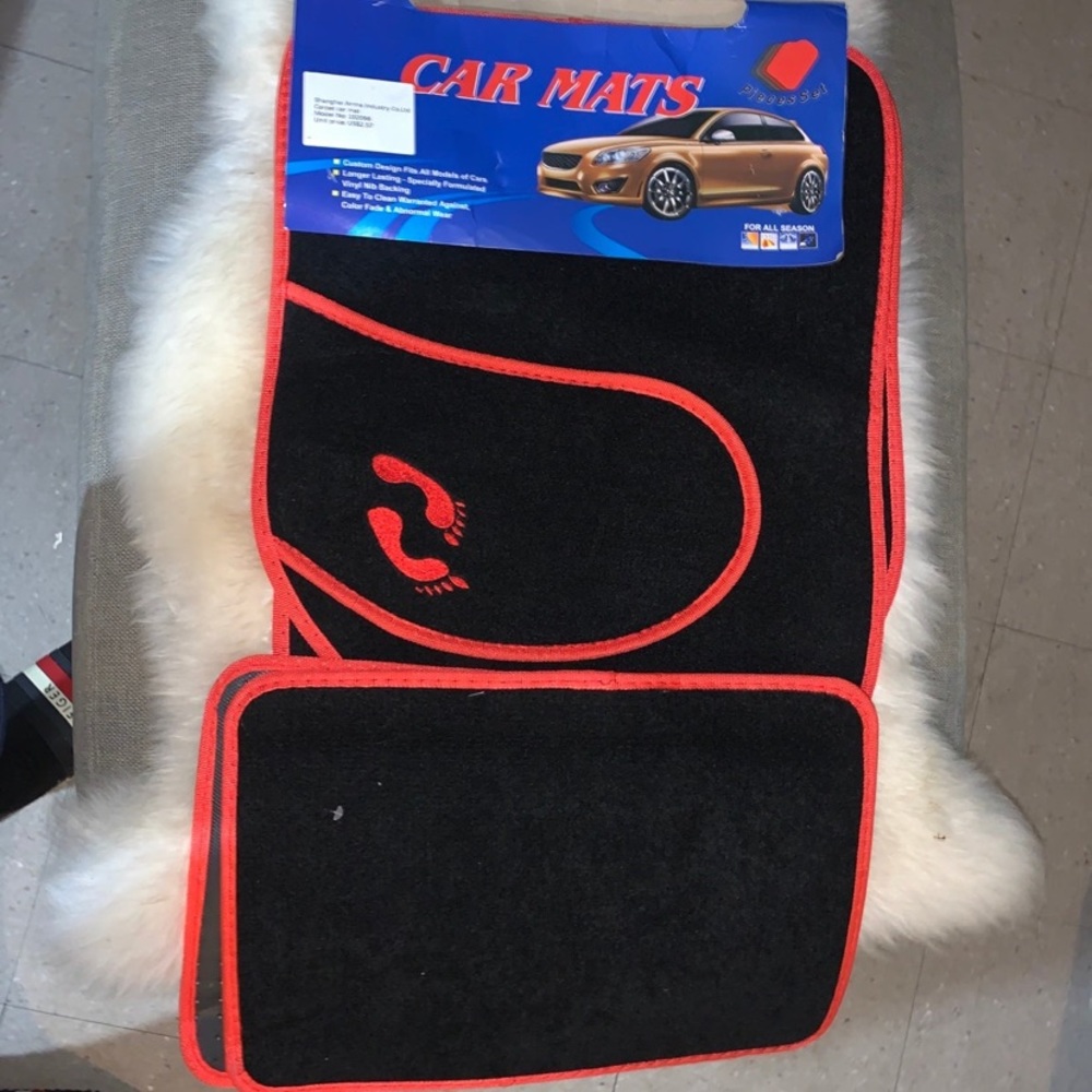 Car floor mats